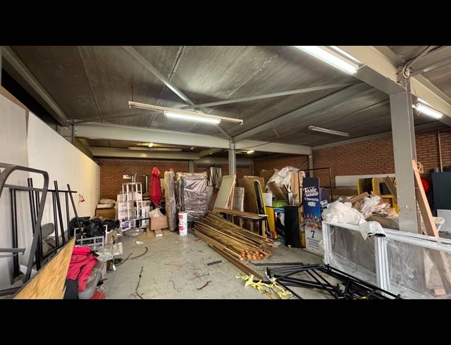 399M² WAREHOUSE TO LET IN EASTGATE